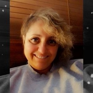 Meet your Posher, Cynthia